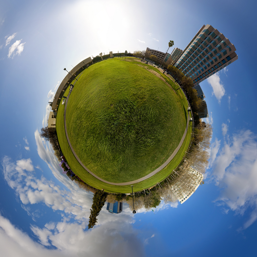 Featured image of post 【譯作】商品化我的野草，還有其它所有東西｜Commodify My Grass, and Everything Else