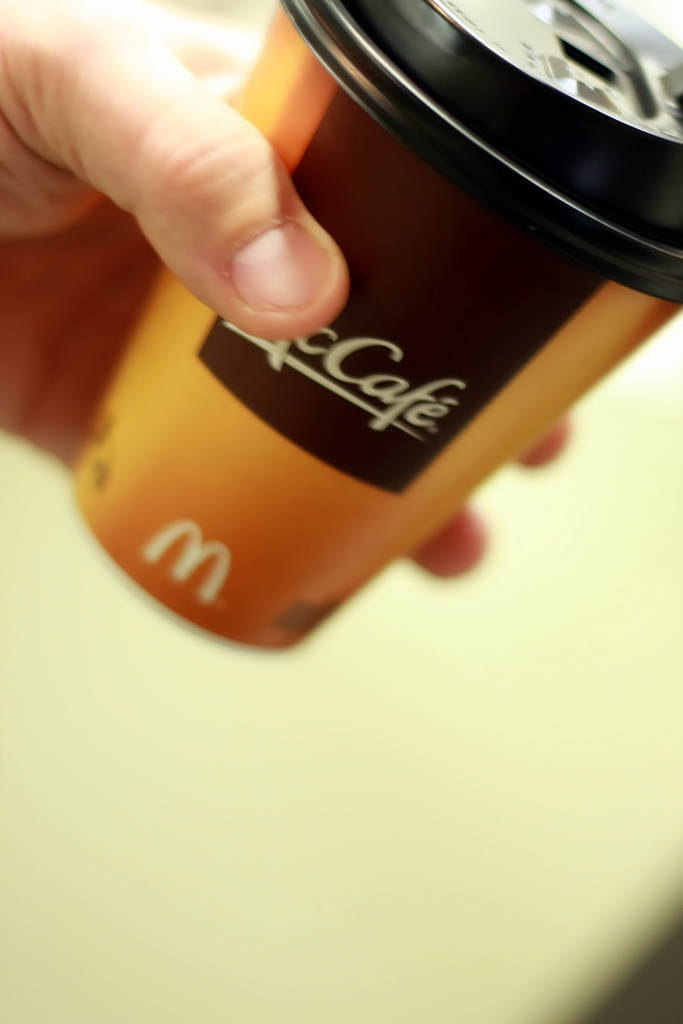 Featured image of post 【譯作】讚美麥當勞咖啡｜In Praise of McCafe