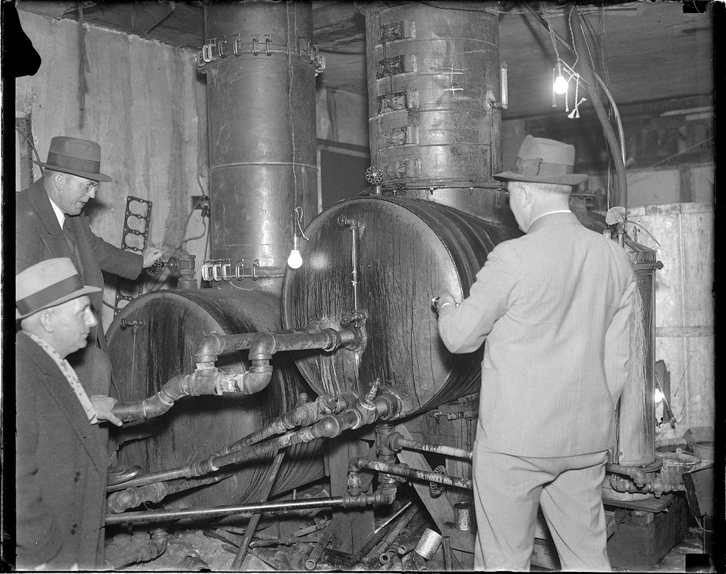 Featured image of post 【譯摘】戰爭集體主義 - 第二部分 - 虔信主義與禁酒主義