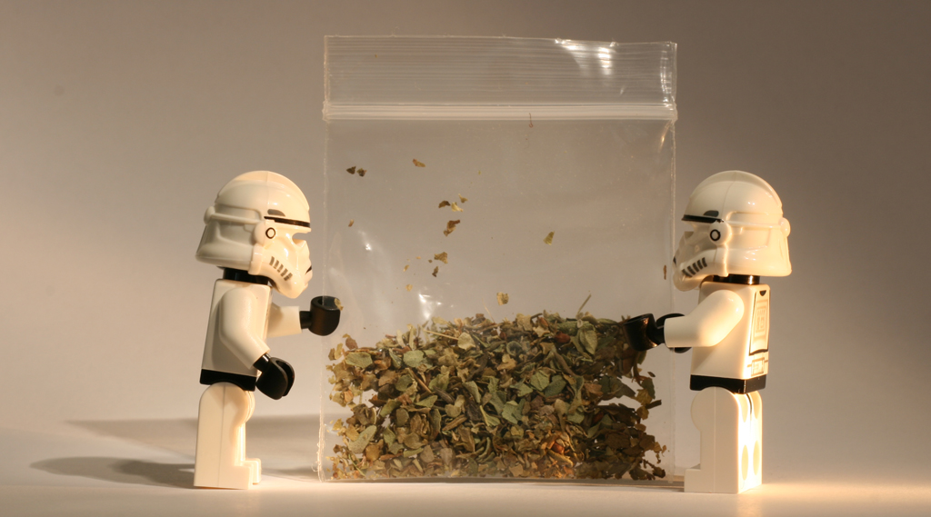 Featured image of post 【譯摘】年輕人的經濟課 - 20.禁毒經濟學